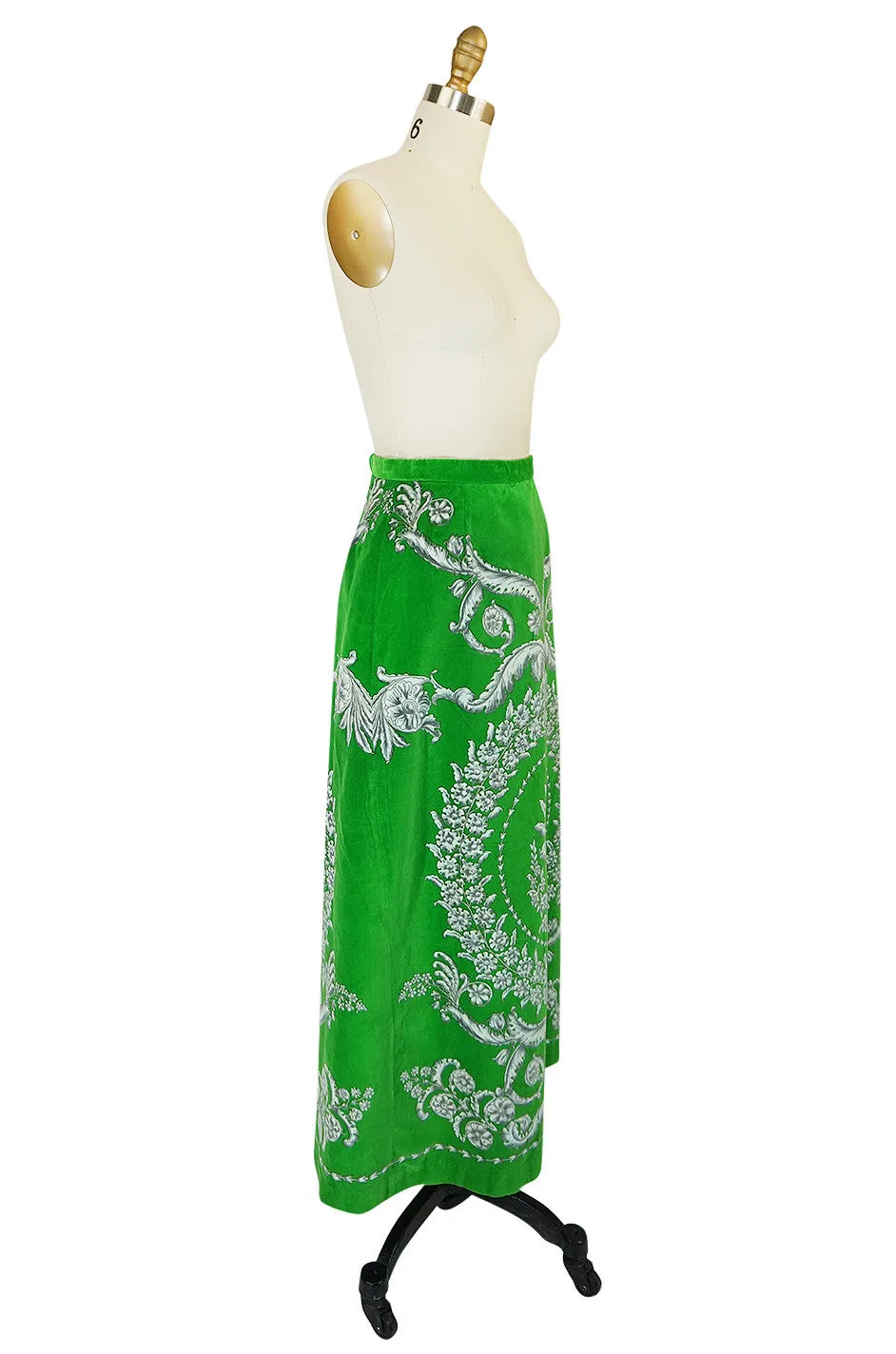 1970s Brillaint Green Velvet Mr Dino Print Maxi Skirt