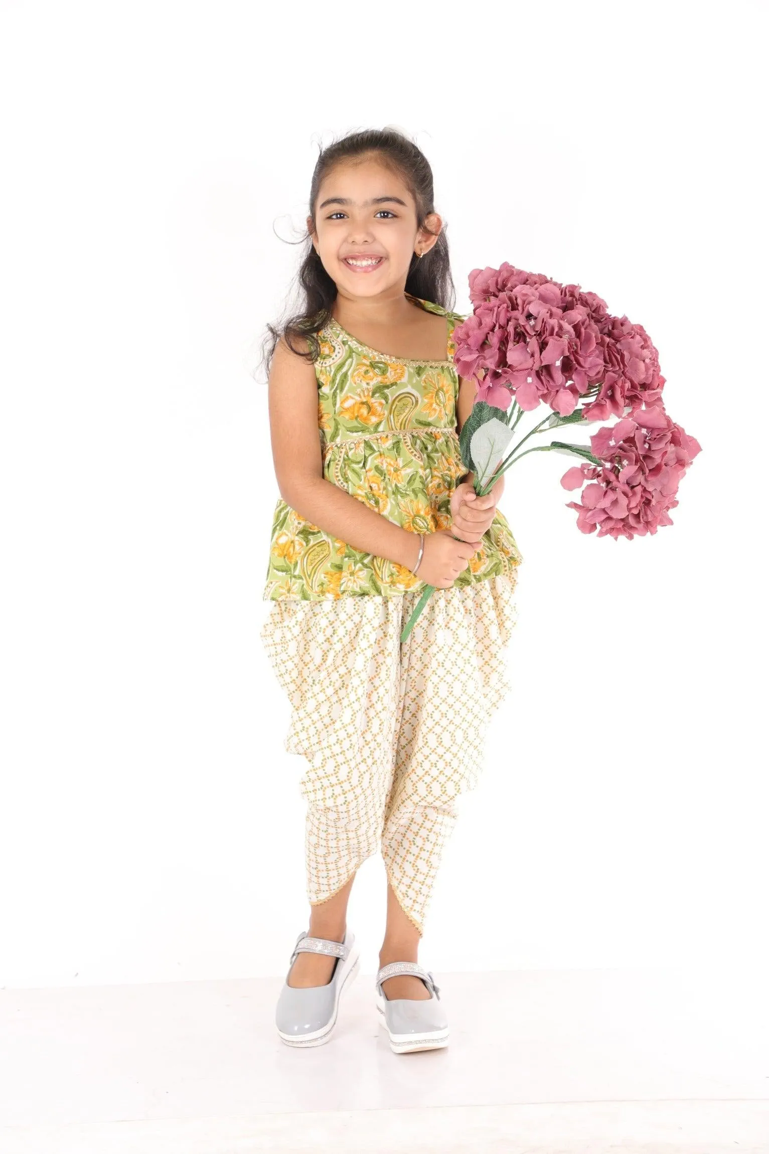 Ahhaaaa Cotton Floral Print Kurti-Pajama Set for Girls