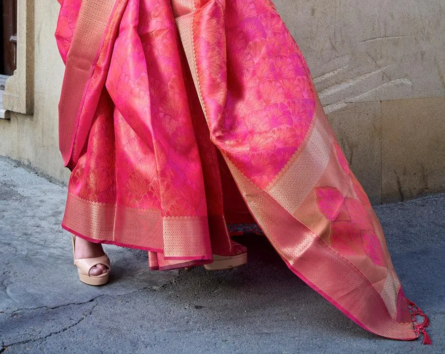 Astonishing Pink Pure Handloom Two Tone Organza Weaving Saree