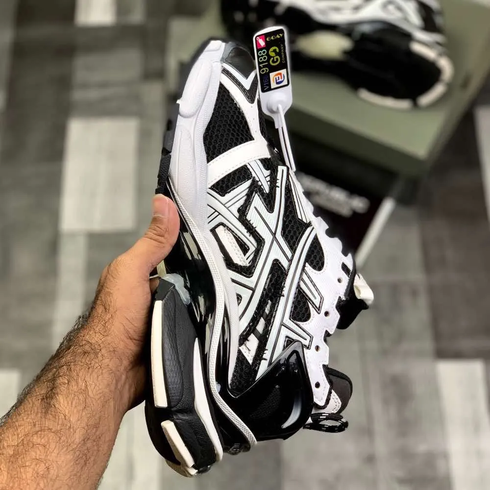 Ballenciiaga Runner (Black White)Top Premium Batch