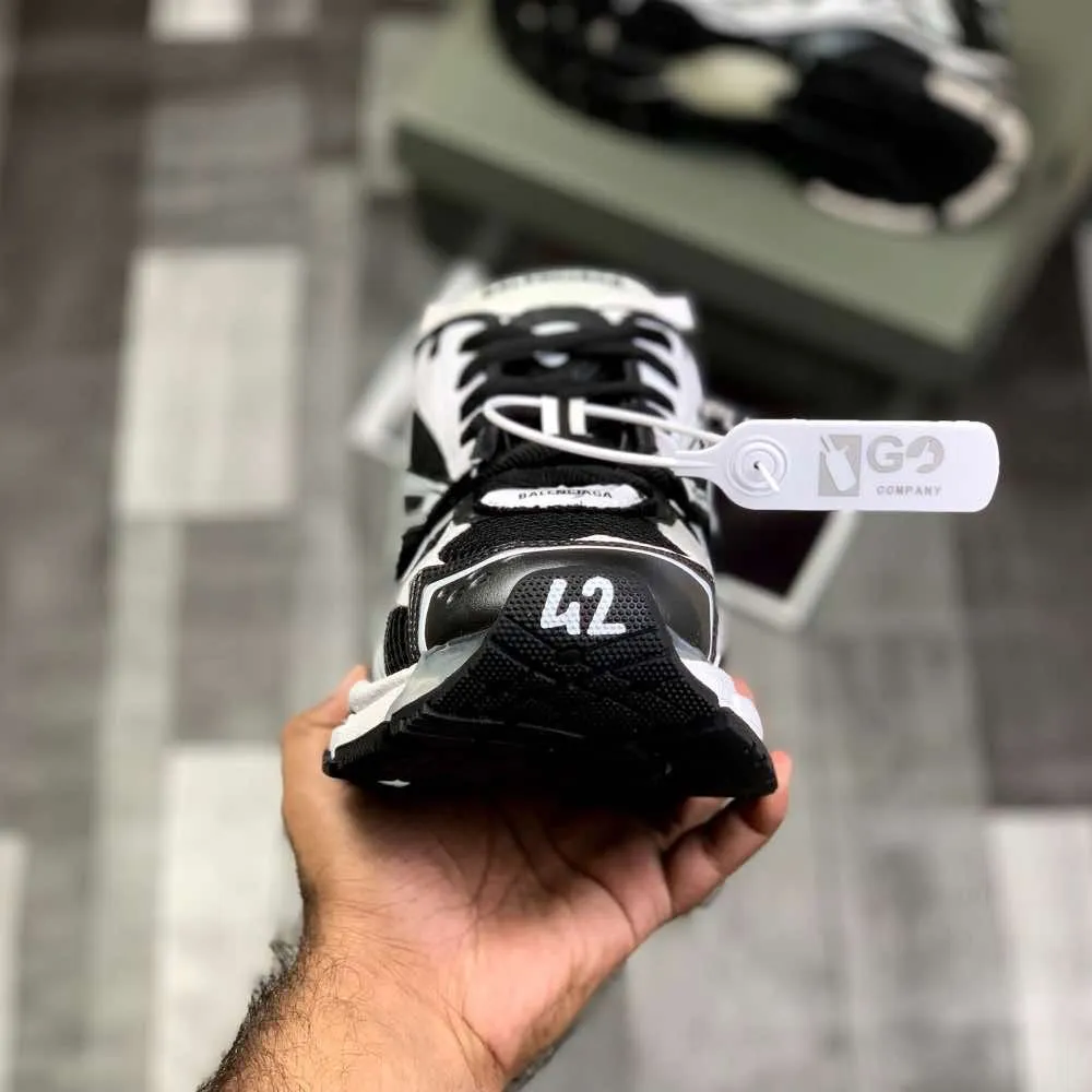 Ballenciiaga Runner (Black White)Top Premium Batch