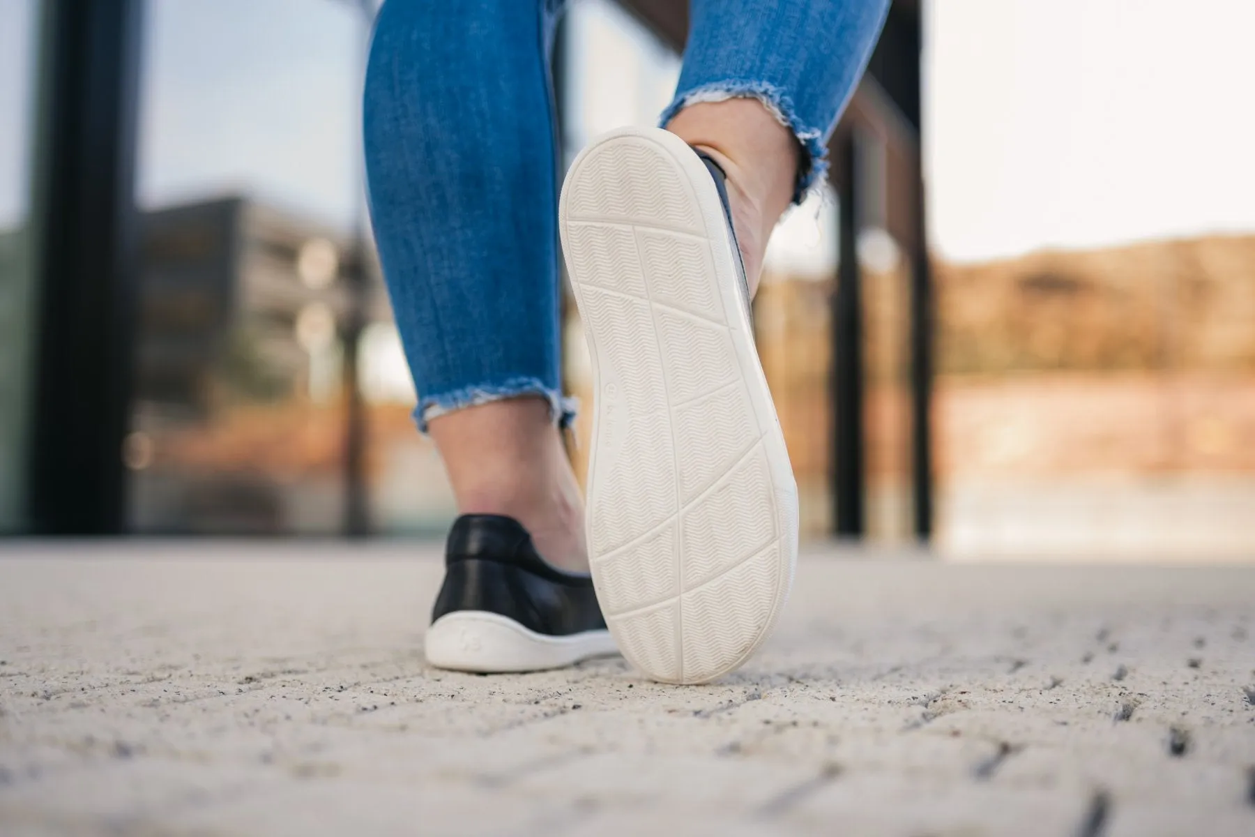 Barefoot Sneakers - Be Lenka Eazy Neo - Black & White