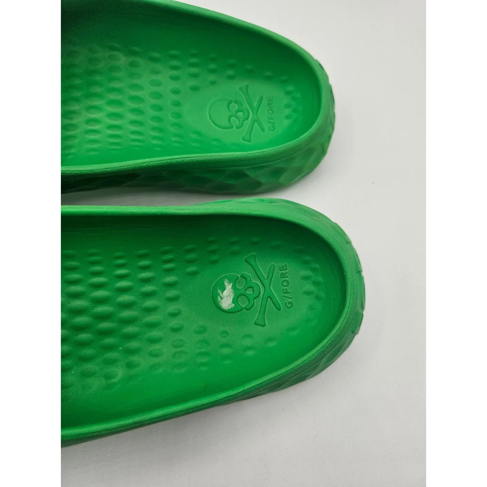 Gforce Mens Sz L Slides Sandals Kelly Green Lightweight Rubber