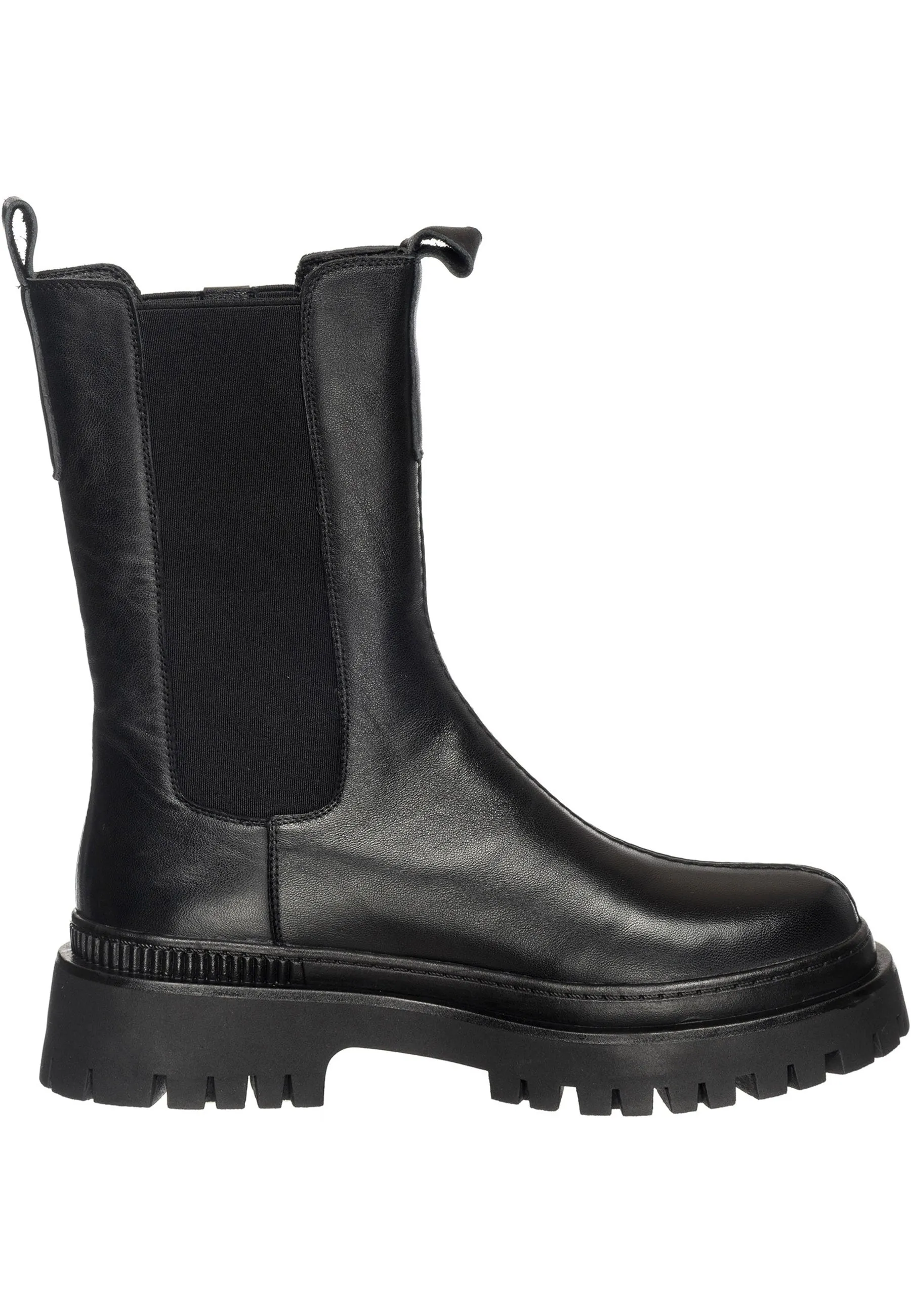 Leather Chunky Chelsea Boots - Black