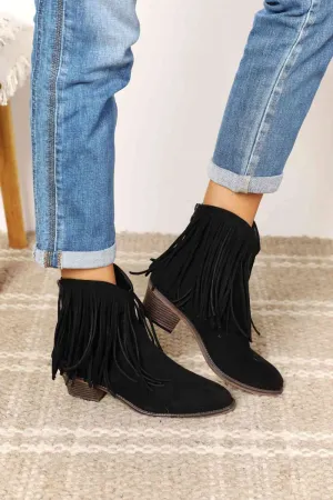 Legend Fringe Western Chelsea Boots (Black)