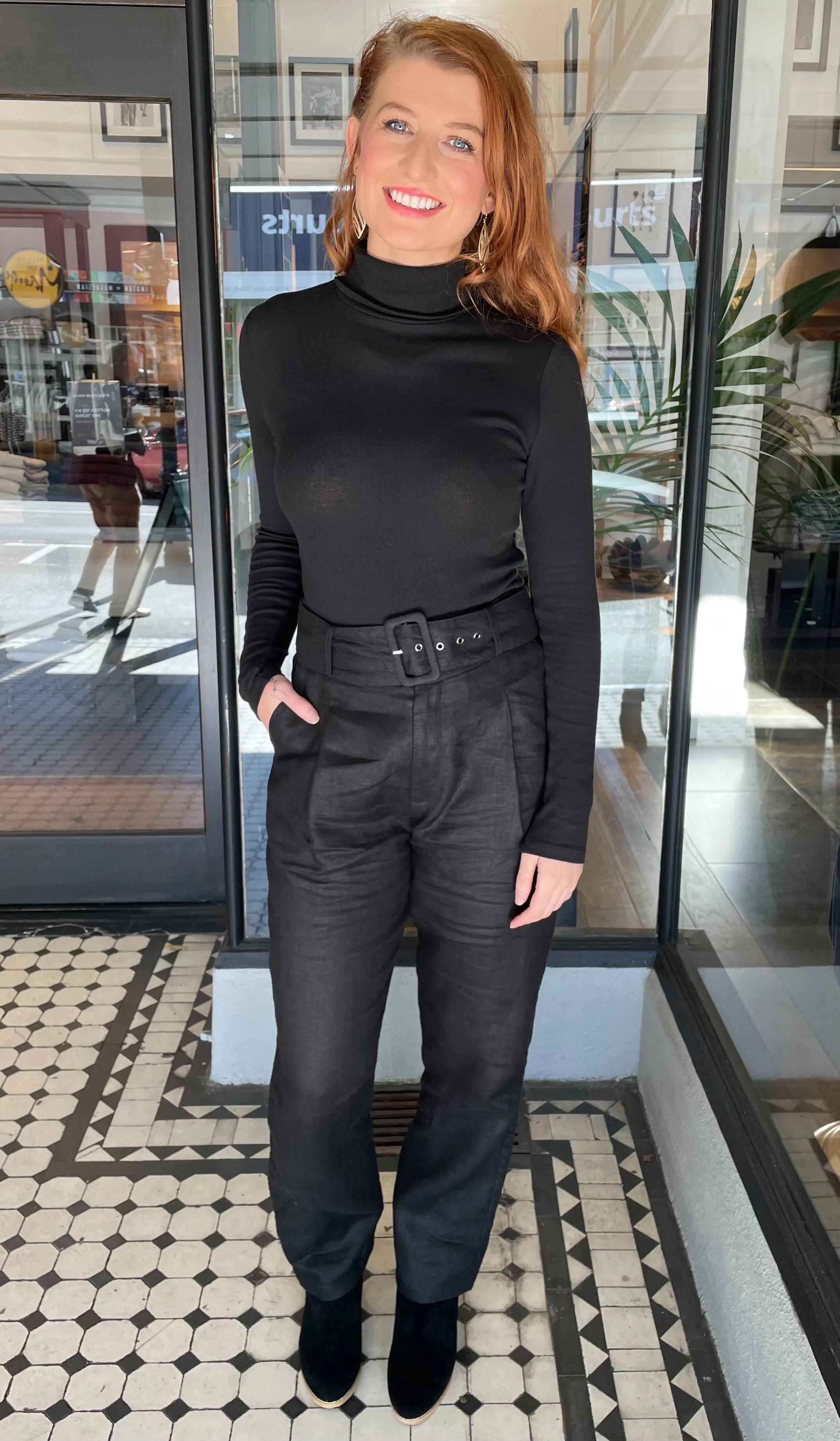 Ribbed Turtle Neck Top Black