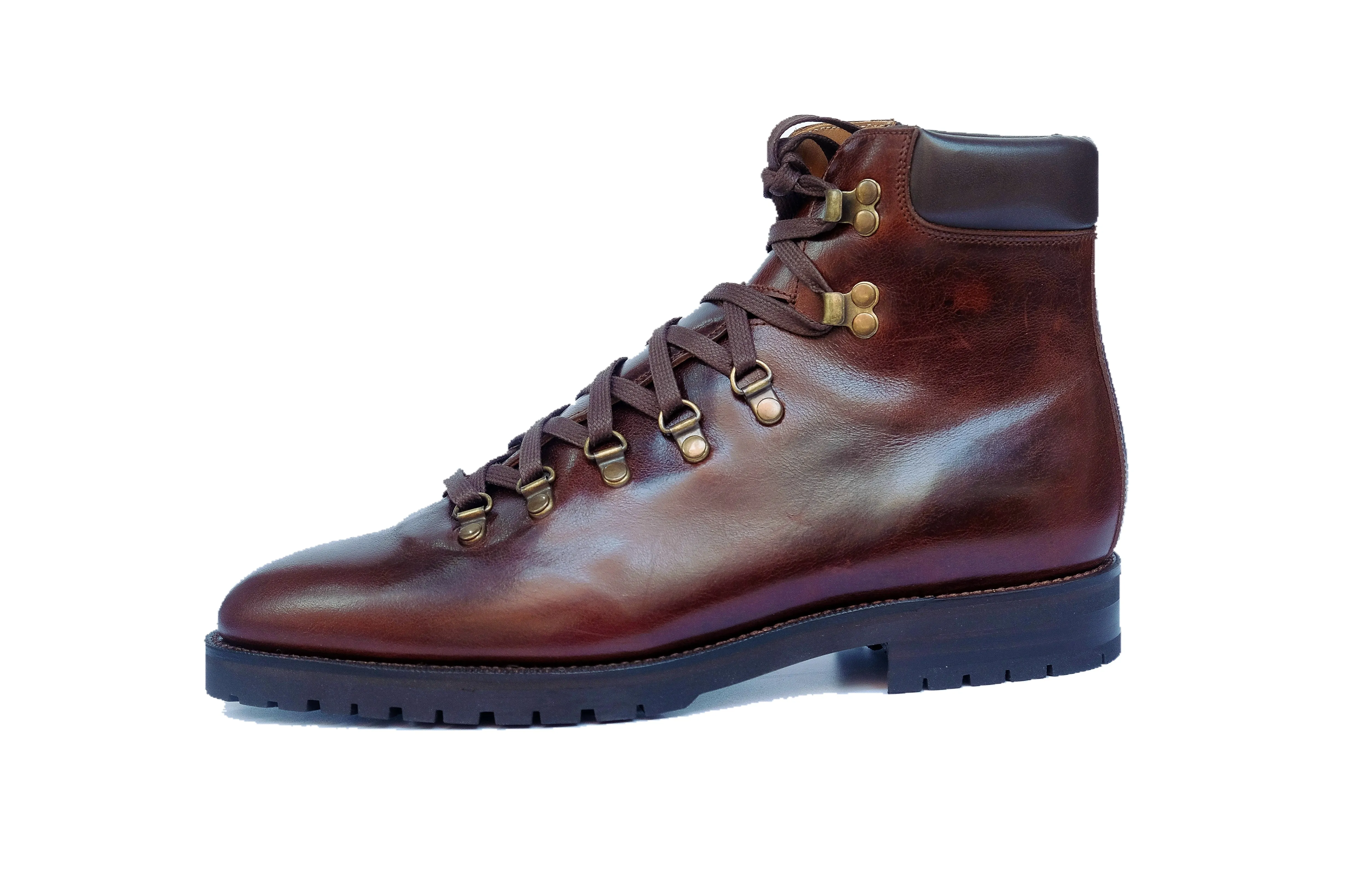 Snoqualmie - Rugged Brown Commando