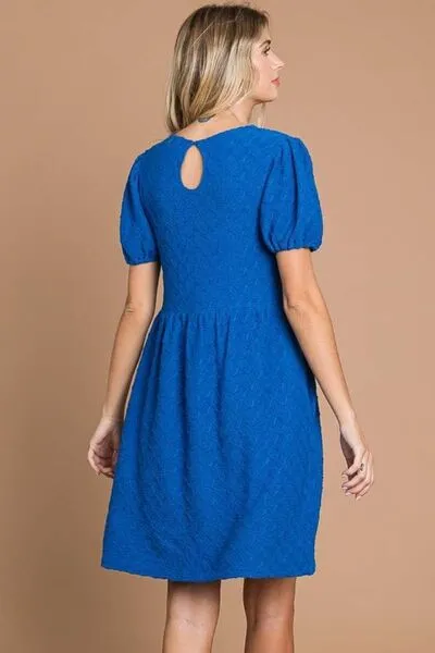 Texture Round Neck Short Sleeve Dress with Pockets