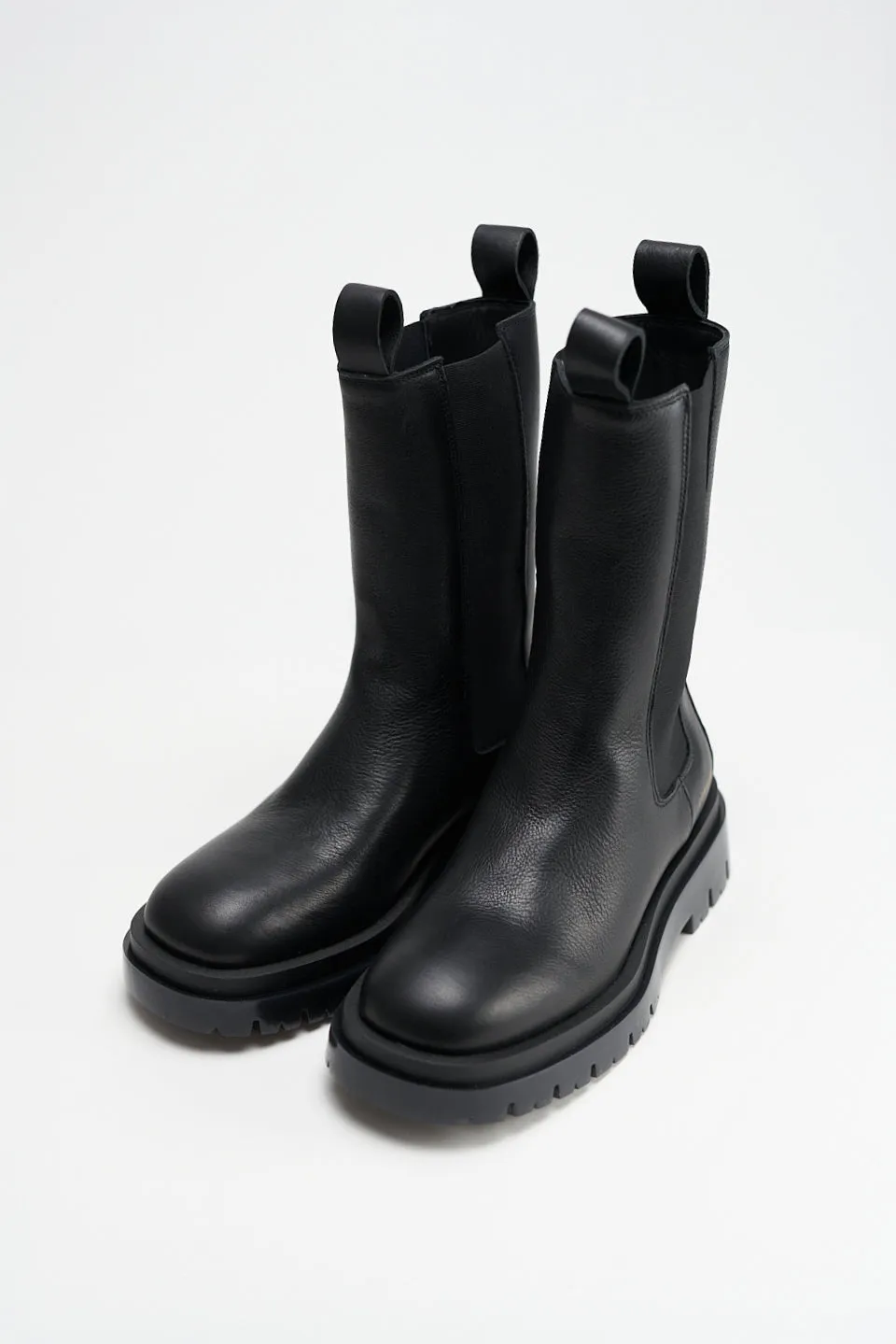 Vitello Black Matt Chelsea Boots